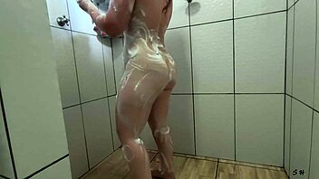 Curvy Brazilian Babe Flashes Big Ass In Shower!