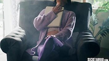 Kira Noir Straps Big Toy Into Casey Calvert's Ass