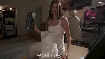 Oops, spilling his girlfriend's cheating secret led to his huge cock ravaging my wet pussy wildly!