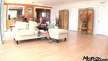 i crave fuckin this tight 18 year old brunette so bad