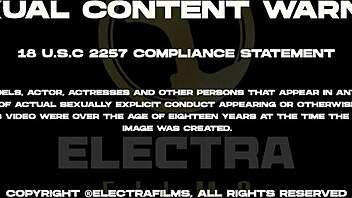 Wanna see hung stud split skinny Venezuelan teen live on cam?