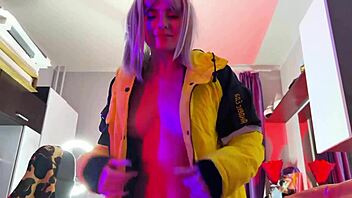 uh paid delivery guy with my mouth skills