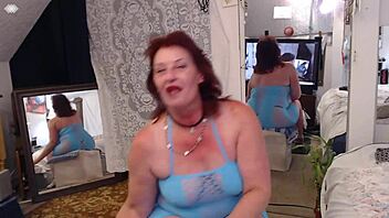dawnskye1962 redhead mature smokes during jerkoff instructions