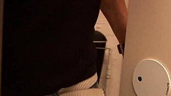 stranded outdoors we fuck hard in public quickie passion