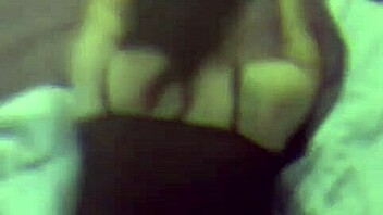 i luv bein a puta on all fours fer them big fat cocks mmm yeah so hot