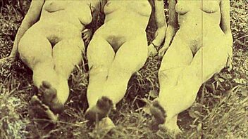 Vintage Lesbians Lick Pussy Through Centuries!