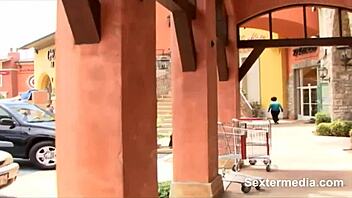 uhh my tiny shaved teen ass gapes on huge cock facial