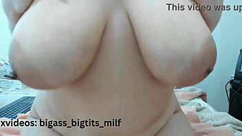 Big tits babe spits on her huge naturals for epic titty fuck 💦🍆