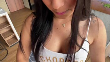 bbw 18+ teen delivers double blowjob rimming old man