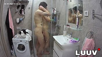 luuv this webcam couple's steamy shower flashing homemade teen tits 😏🚿💦