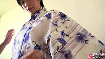 japanese kimono babe sucks cock outdoors uncensored