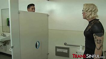 Cute shemale Isabella slurps gloryhole cock 🍆💦