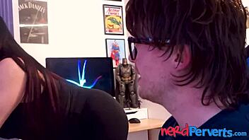 Plump Big Tits Beauty Feels Betrayed By Fake Agent