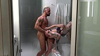 Caroline de Jaie's backstage morning sex before gym 😏🔥