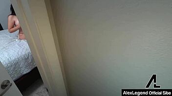 alex legend pounds pawg leda lathoria's big pussy deep