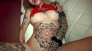 tattooed cassidy luxe rides johnny love's cock in tight ass