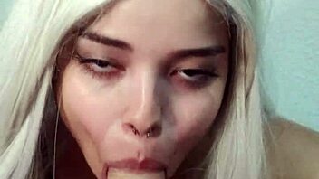 Intense deepthroat blowjob ends cumshot witch mouth