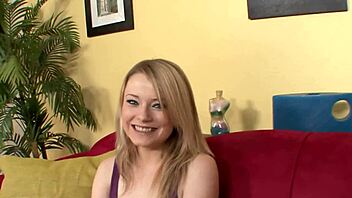 guy rails grey-eyed scarlett's wet pussy hard