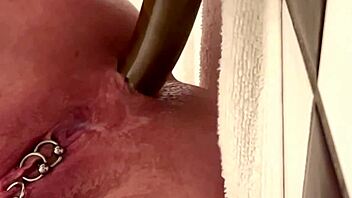 milf shoves 50cm dildo deep in ass masturbating to juicy orgasm