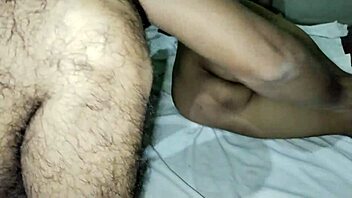 Desi wife screams in first-time anal assfucking ecstasy!