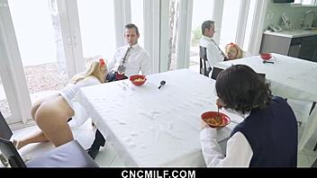 thick milf lets petite guy use her during chores