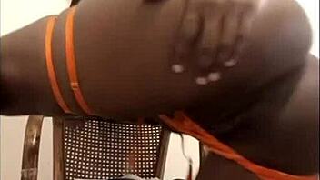 watch this ebony pussy drip creampie juices everywhere!