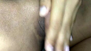 Friend catches creamy hand creampie explosion