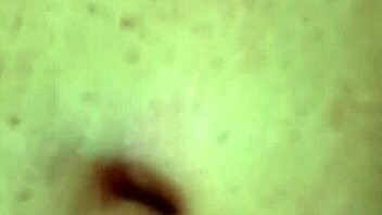 Milf's Belly Quivers in Explosive Orgasmic Fetish Surge!