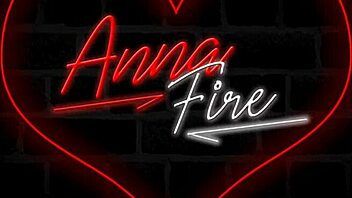 Chubby housewife in heels takes fat cock bedroom