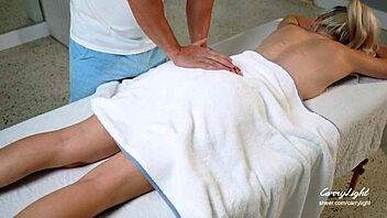 oh damn that fake masseur hit me with crazy orgasms at the spa ugh