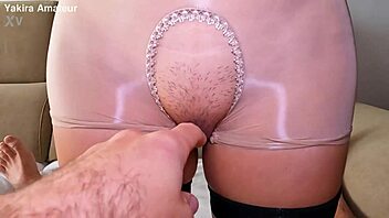 helping stud cum twice with my wet mouth 😏💦🍆