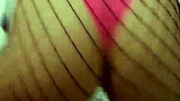 gostosa shakes big ass boobs sexy pov tits bounce