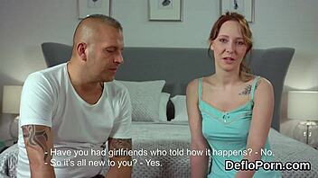 Sweetie stretches juicy vagina wide for hot defloration