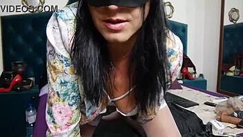 milfycalla compiles latina fetish blowjobs in big ass shorts