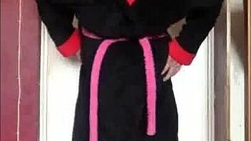 Hello guys, love watching me gulp down my warm pee? i crave yours too!