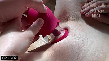 this tiny toy sucks my soul out squirting 😩💦🔥.