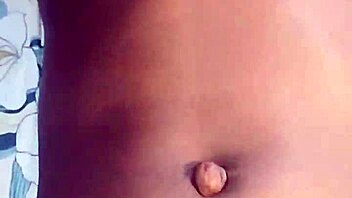 En-Chan Masters Three Fingers Deep Pussy Technique Part 1 Closeup