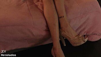 danna londres petite teen facial in public outdoors