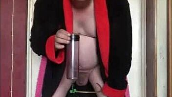 Hello guys, love watching me gulp down my warm pee? i crave yours too!