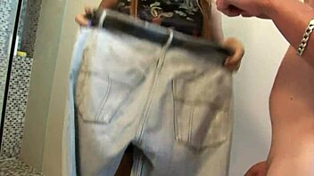 Skinny Thai masseuse fucks big cock client raw parlor pounding