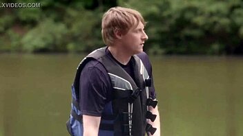 Do you crave Donnabella Mortel's sexy bikini freshwater tease?