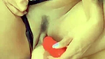 don't cum yet in red rose pussy massage