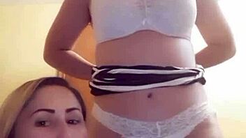 hey, check out these spanish lesbians going live on cam