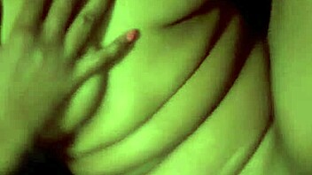 daddy rams juicy amateur pussy missionary till creampie explosion drips