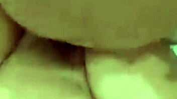 indonesian babe plays at friend's dorm