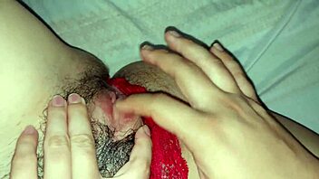 follando con padrastro mientras mama no esta 😏 creampie juicy pussy