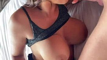 uh big fat dick shocked me i played toys then deepthroated smoking