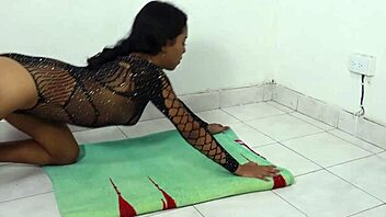 hot teen stretches yoga, begs cock deep inside now!