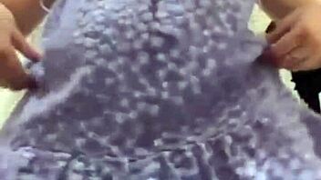 Oh wow fingering my big pussy in public closeup