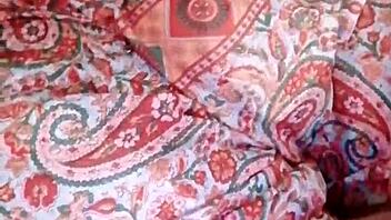 sundaydogood614's tight pussy update throbs on cam